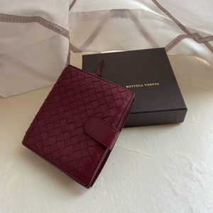 Bottega Veneta wallet